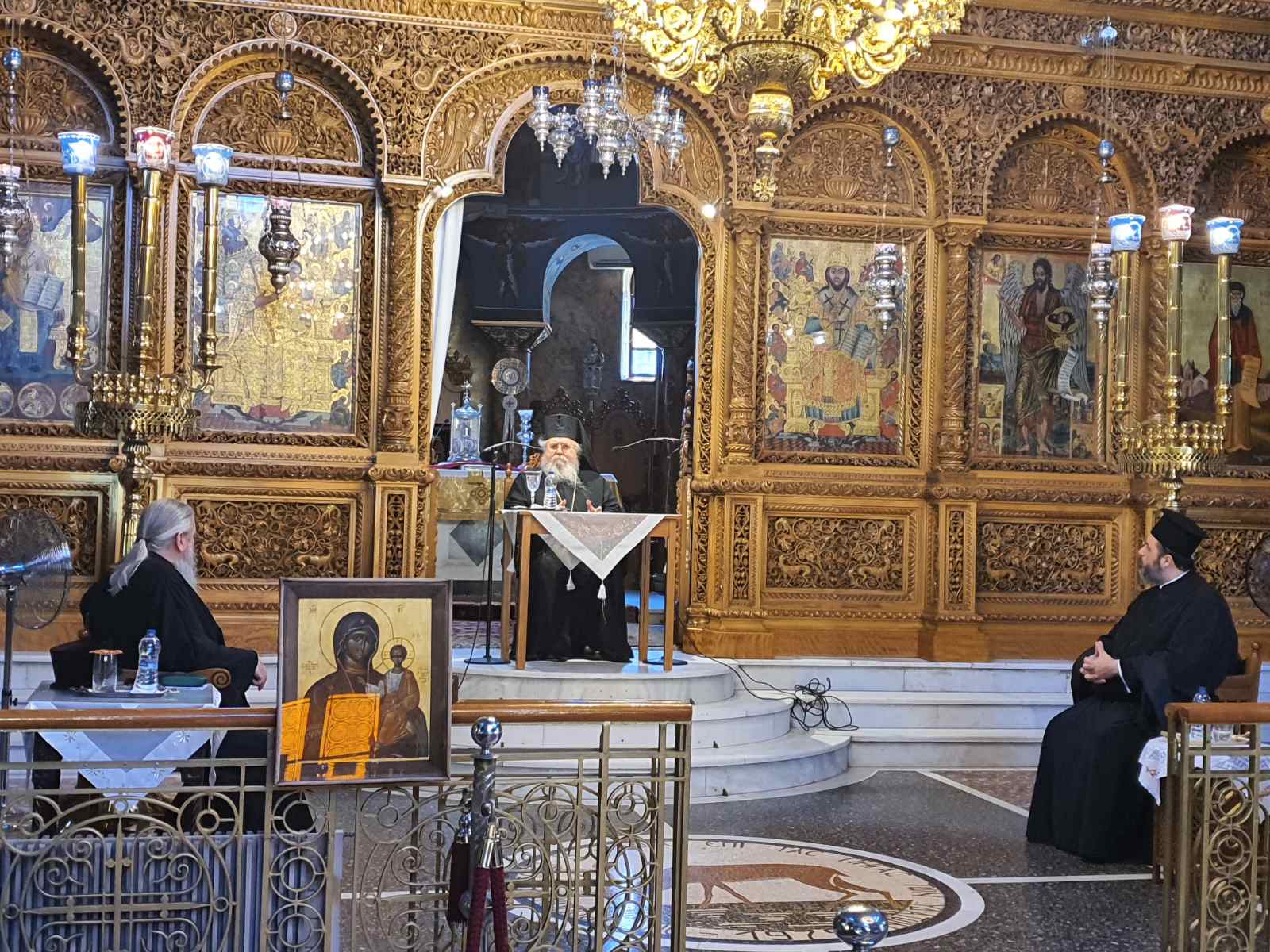 ΙΕΡΑΤΙΚΗ ΣΥΝΑΞΗ ΜΗΝΟΣ ΙΟΥΝΙΟΥ ΣΤΟΝ ΜΗΤΡΟΠΟΛΙΤΙΚΟ ΙΕΡΟ ΝΑΟ ΑΓΙΟΥ ΝΙΚΟΛΑΟΥ ΚΑΙΣΑΡΙΑΝΗΣ